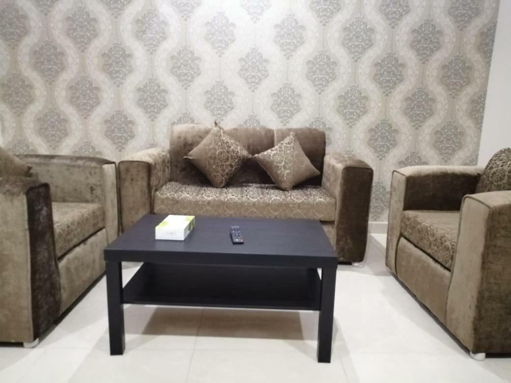 Rozana For Monthly And Yearly Rent Джедда Экстерьер фото